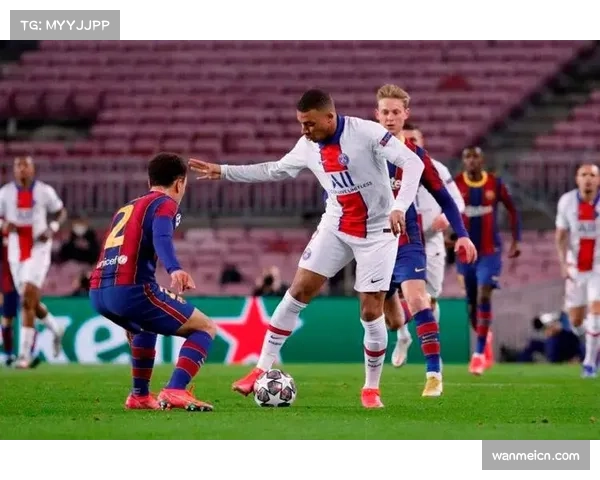 巴萨与巴黎巅峰对决背后：场外风波与场上恩怨的深度解析